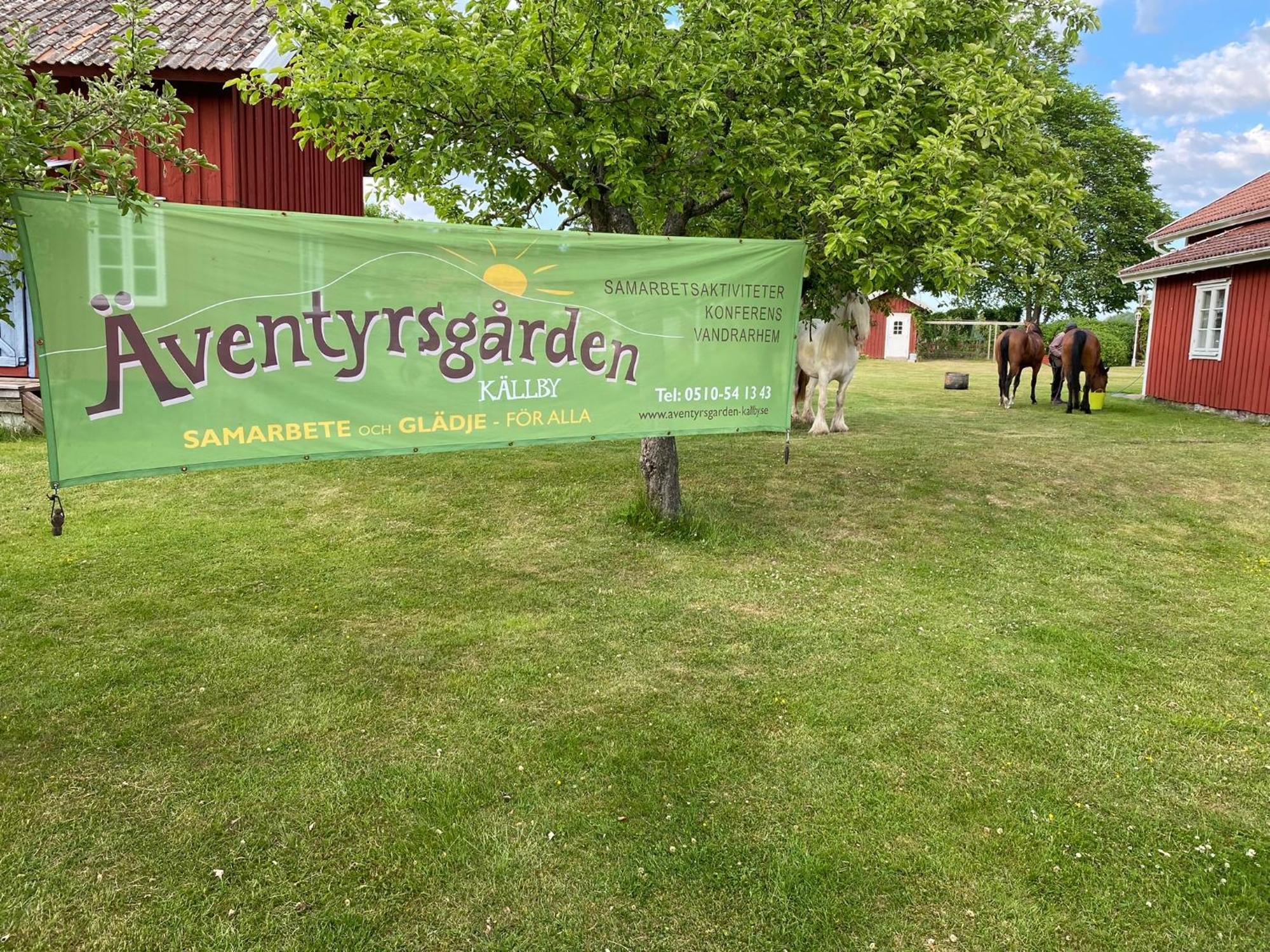 Aeventyrsgardens Vandrarhem, Kinnekulle Källby Εξωτερικό φωτογραφία
